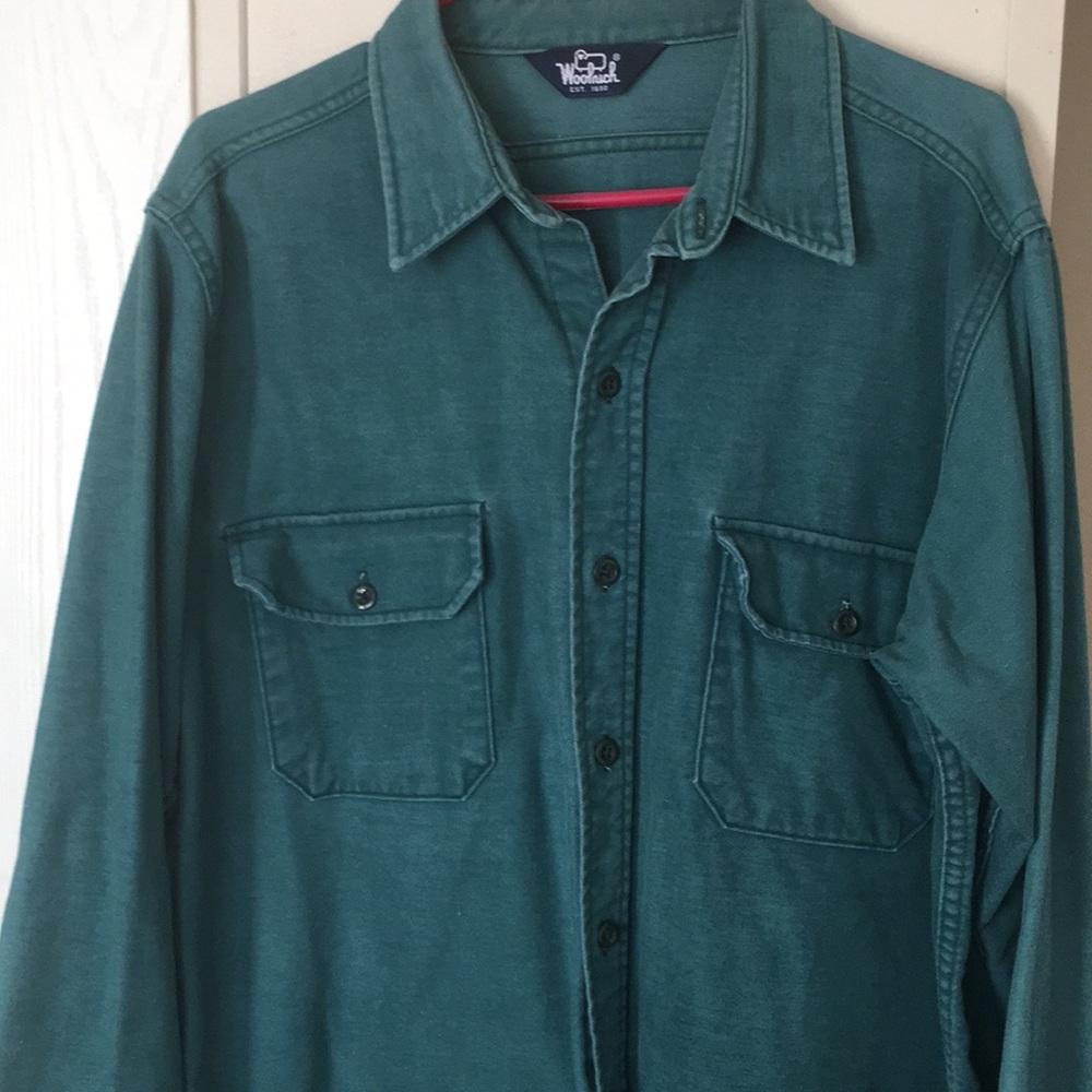 Men’s long sleeved shirt